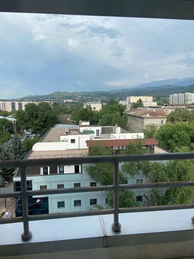 אלמטי Whitefort Apartment מראה חיצוני תמונה