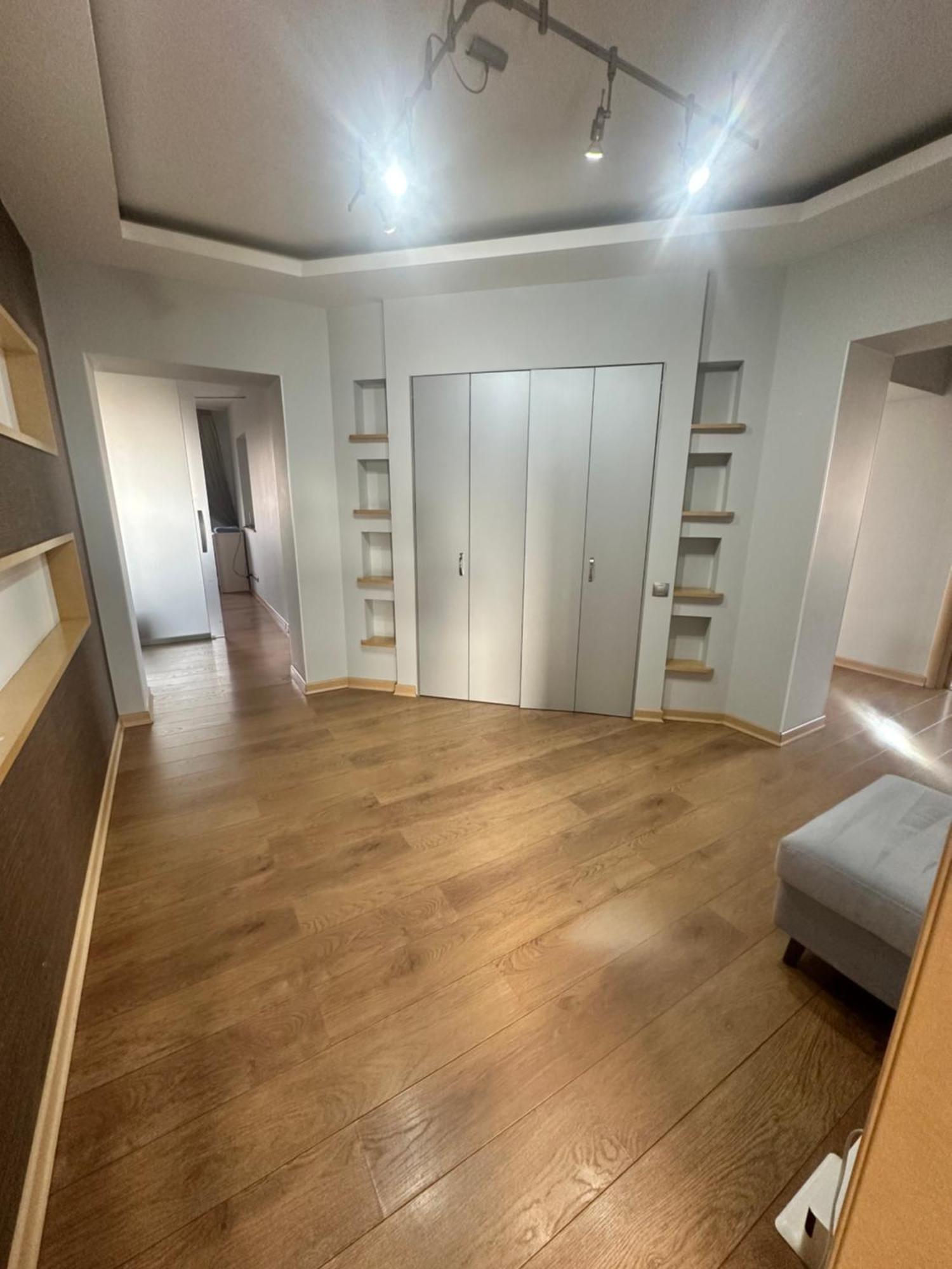 אלמטי Whitefort Apartment מראה חיצוני תמונה