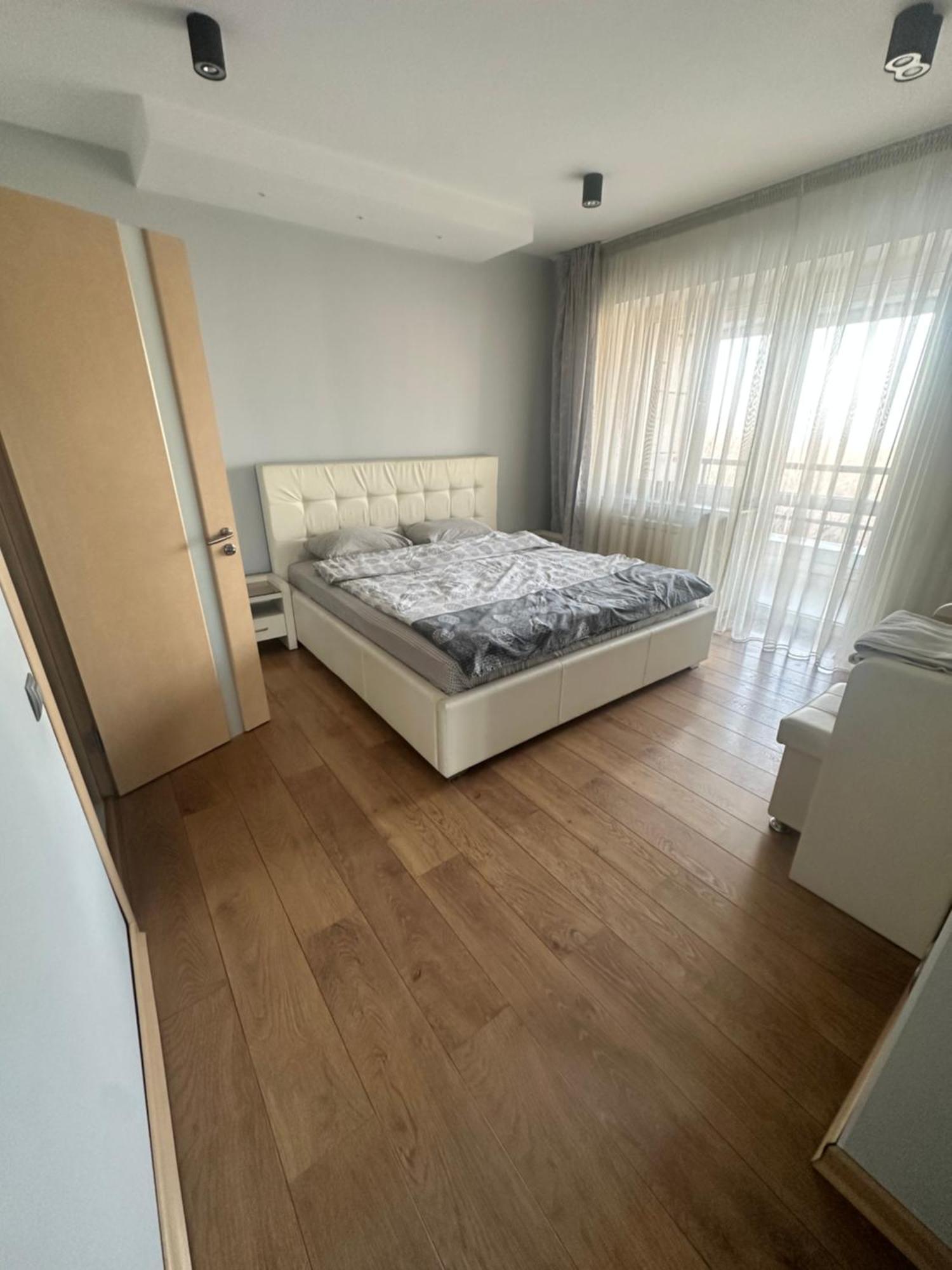 אלמטי Whitefort Apartment מראה חיצוני תמונה